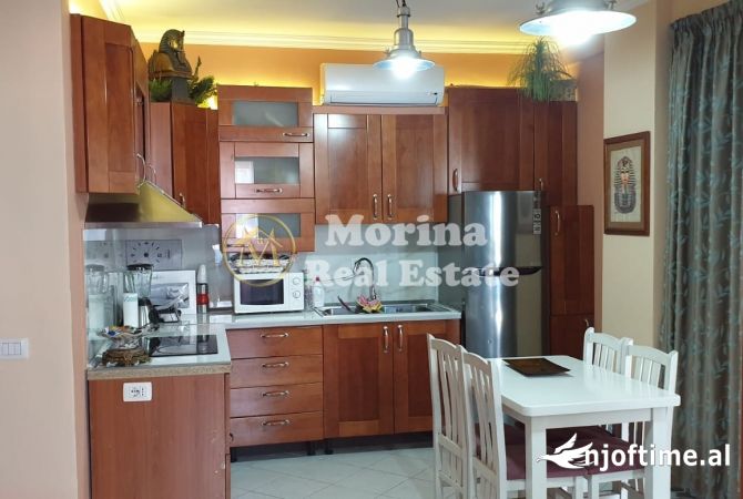 Shtepi me qera 2+1 ne Tirane - 450 Euro