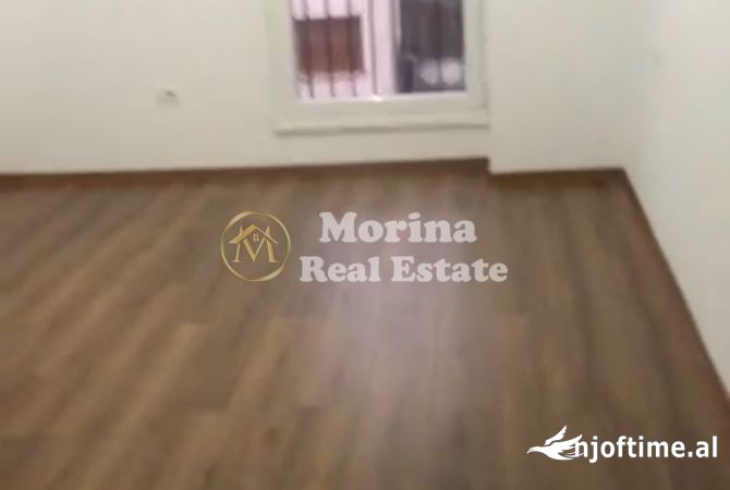 Shtepi me qera Apartament ne Tirane, 2+1, Mobilimi Bosh, pa mobiluar, Pagesa 500  Euro.