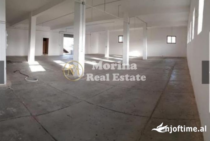 Ambient biznesi me qera 4+1 ne Tirane - 1,500 Euro