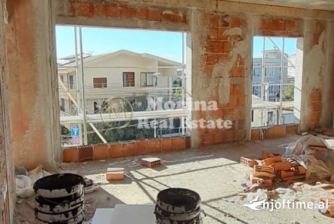 Shtepi ne shitje 2+1 ne Tirane - 165,000 Euro