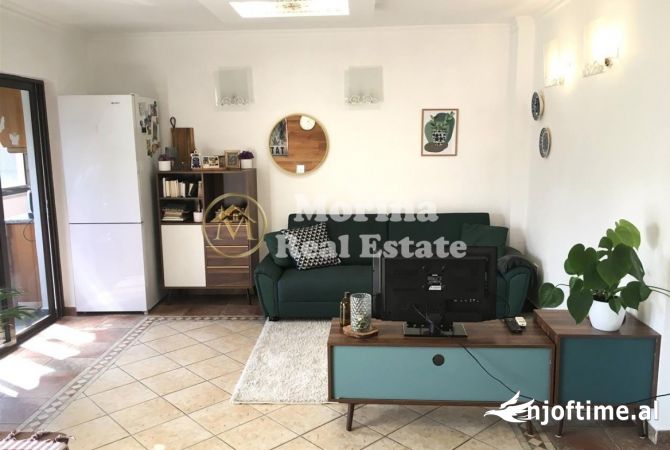 Shtepi me qera 2+1 ne Tirane - 550 Euro