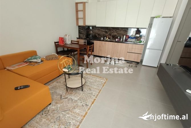 Shtepi me qera 2+1 ne Tirane - 850 Euro