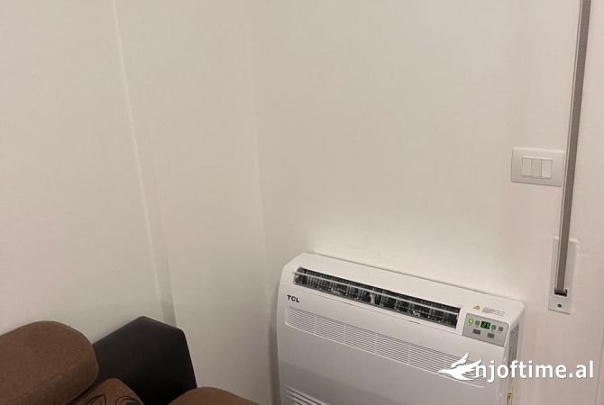 Shtepi me qera Apartament ne Tirane, 1+1, Mobilimi E mobiluar, Pagesa 450  Euro.