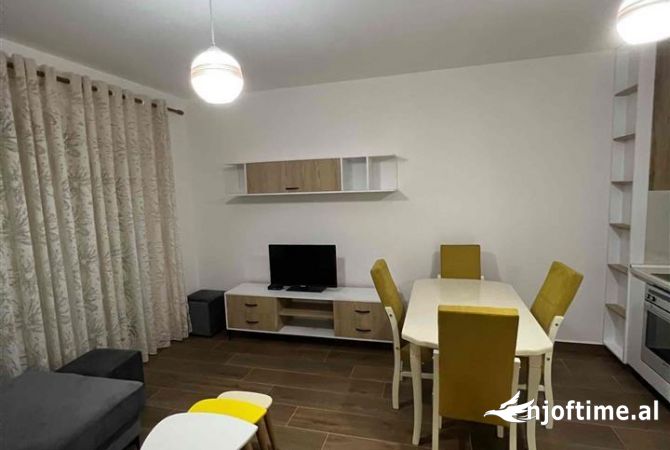 Shtepi me qera 1+1 ne Tirane - 500 Euro