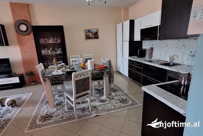 Shtepi ne shitje 2+1 ne Tirane - 155,000 Euro