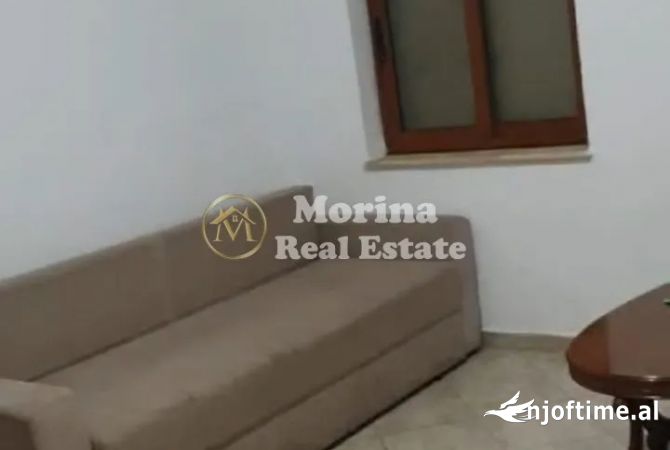Shtepi me qera Shtepi Private ne Tirane, Garsoniere, Mobilimi E mobiluar, Pagesa 250  Euro.