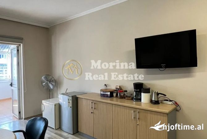 Shtepi me qera 2+1 ne Tirane - 1,300 Euro