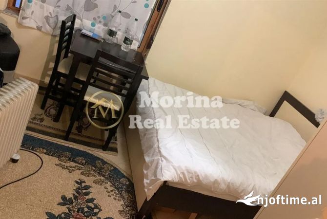 Shtepi me qera Shtepi Private ne Tirane, Garsoniere, Mobilimi E mobiluar, Pagesa 250  Euro.