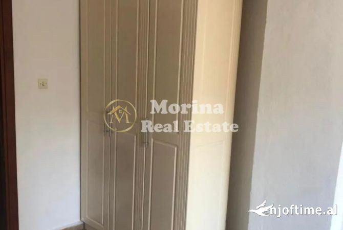 Shtepi me qera 2+1 ne Tirane - 400 Euro