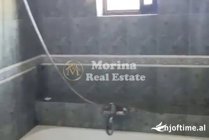 Shtepi me qera Garsoniere ne Tirane - 380 Euro
