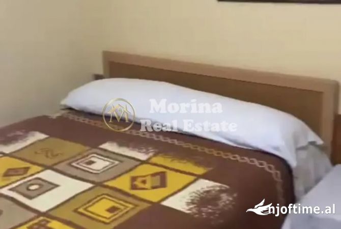 Shtepi me qera Apartament ne Tirane, Garsoniere, Mobilimi E mobiluar, Pagesa 380  Euro.