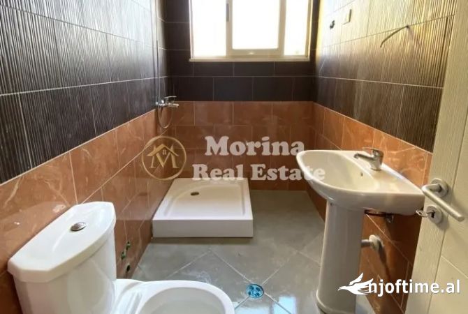 Shtepi me qera Apartament ne Tirane, 2+1, Mobilimi E mobiluar, Pagesa 450  Euro.