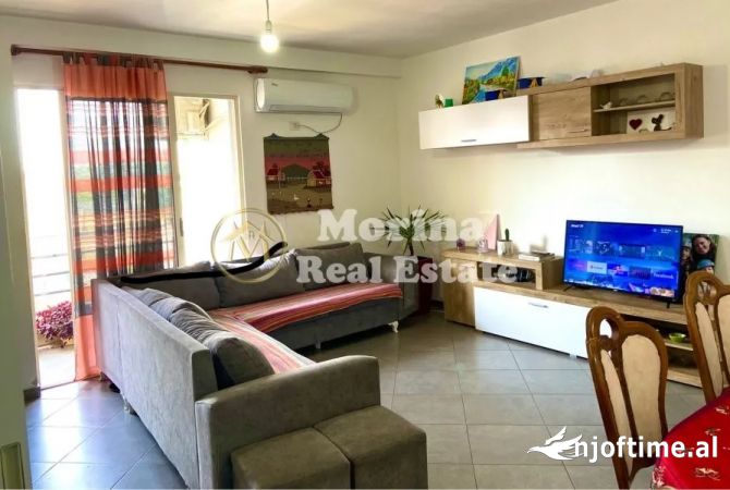 Shtepi me qera 2+1 ne Tirane - 450 Euro
