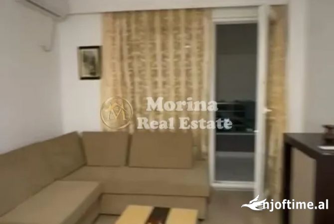 Shtepi me qera 2+1 ne Tirane - 700 Euro
