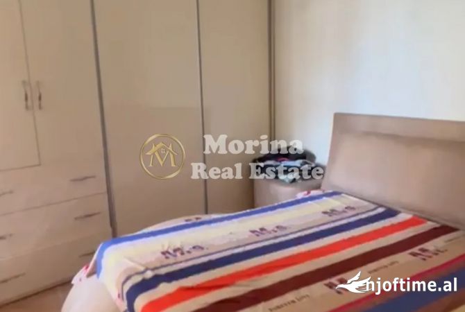 Shtepi me qera Apartament ne Tirane, 2+1, Mobilimi E mobiluar, Pagesa 700  Euro.