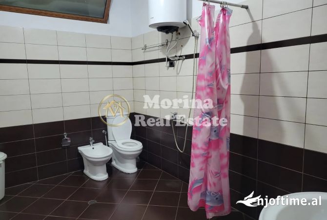 Shtepi me qera Shtepi Private ne Tirane, 2+1, Mobilimi E mobiluar, Pagesa 400  Euro.