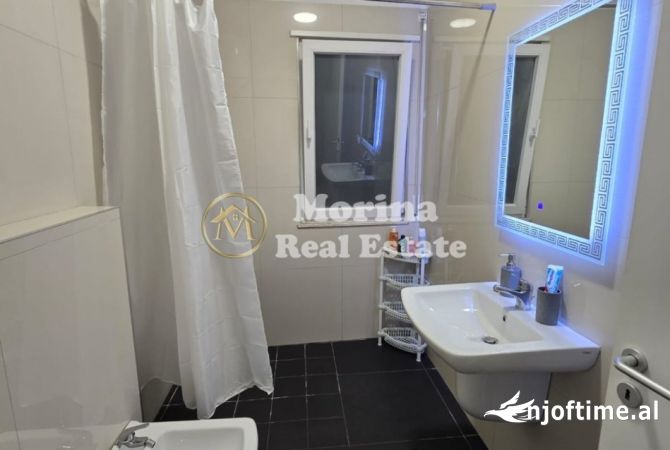 Shtepi me qera 2+1 ne Tirane - 650 Euro