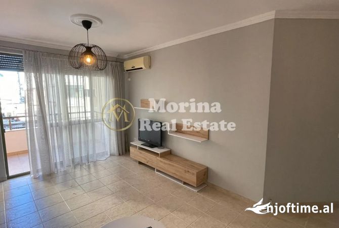 Shtepi me qera 2+1 ne Tirane - 700 Euro