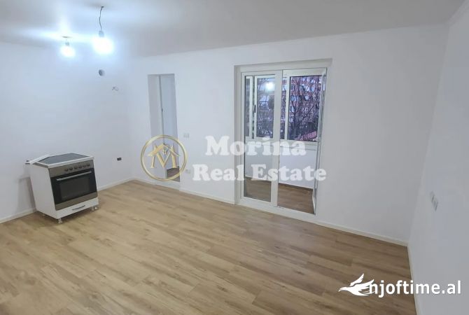 Shtepi ne shitje Apartament ne Tirane, 1+1, Mobilimi Bosh, pa mobiluar, Pagesa 120,000  Euro.