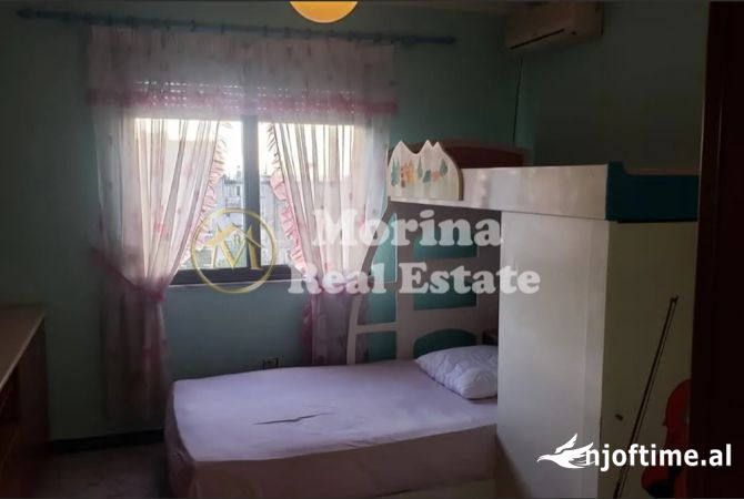 Shtepi ne shitje Apartament ne Tirane, 2+1, Mobilimi E mobiluar, Pagesa 88,000  Euro.