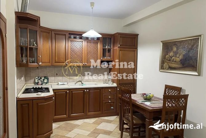 Shtepi me qera 2+1 ne Tirane - 600 Euro