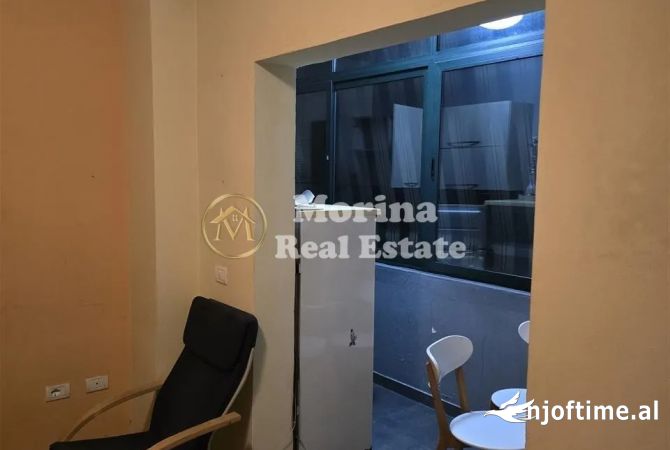 Shtepi me qera 1+1 ne Tirane - 400 Euro