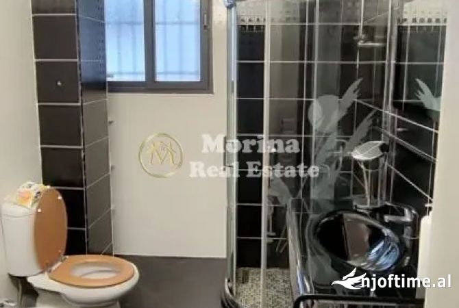 Shtepi me qera Apartament ne Tirane, 2+1, Mobilimi Pjeserisht e mobiluar, Pagesa 350  Euro.