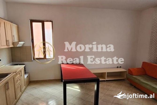 Shtepi me qera 2+1 ne Tirane - 450 Euro