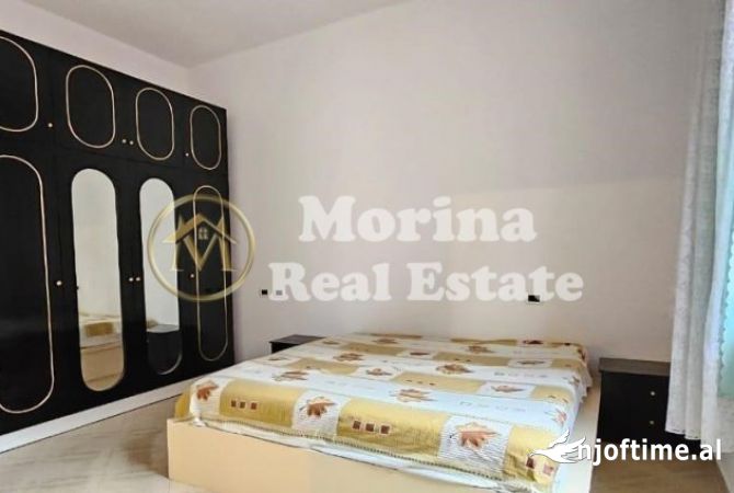 Shtepi me qera Shtepi Private ne Tirane, 2+1, Mobilimi E mobiluar, Pagesa 450  Euro.