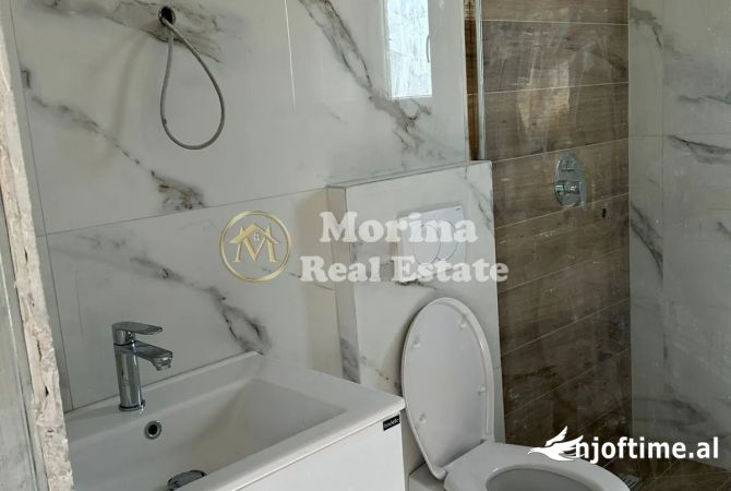 Shtepi me qera Shtepi Private ne Tirane, 2+1, Mobilimi E mobiluar, Pagesa 500  Euro.