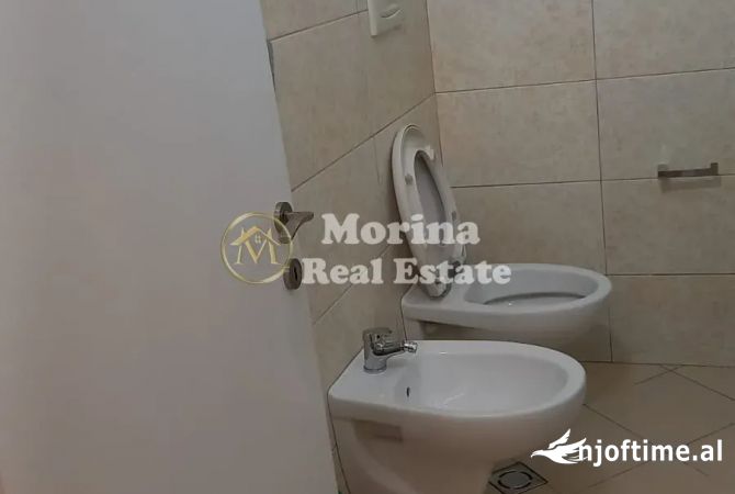Shtepi me qera 1+1 ne Tirane - 450 Euro