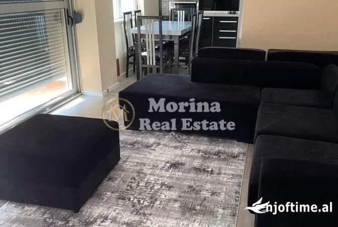 Shtepi me qera Apartament ne Tirane, 3+1, Mobilimi E mobiluar, Pagesa 820  Euro.