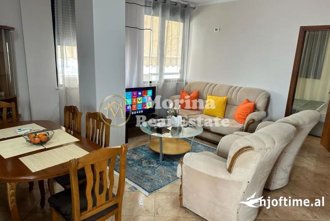 Shtepi me qera 2+1 ne Tirane - 750 Euro