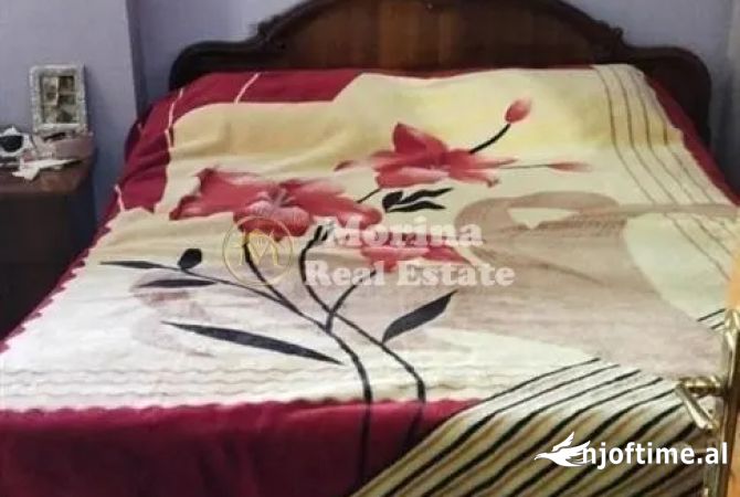 Shtepi me qera Apartament ne Tirane, 2+1, Mobilimi E mobiluar, Pagesa 380  Euro.