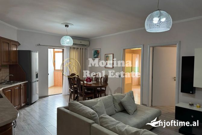 Shtepi me qera Apartament ne Tirane, 2+1, Mobilimi E mobiluar, Pagesa 660  Euro.