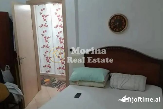 Shtepi ne shitje Apartament ne Tirane, 1+1, Mobilimi E mobiluar, Pagesa 74,000  Euro.