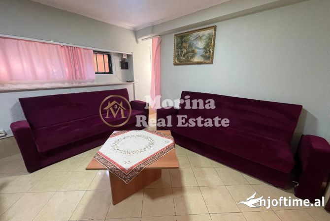 Shtepi me qera 2+1 ne Tirane - 400 Euro