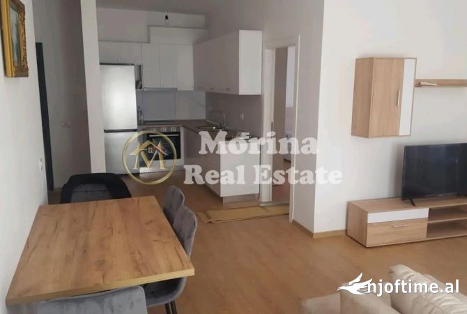 Shtepi me qera 2+1 ne Tirane - 600 Euro
