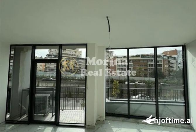 Ambient biznesi me qera 3+1 ne Tirane - 900 Euro
