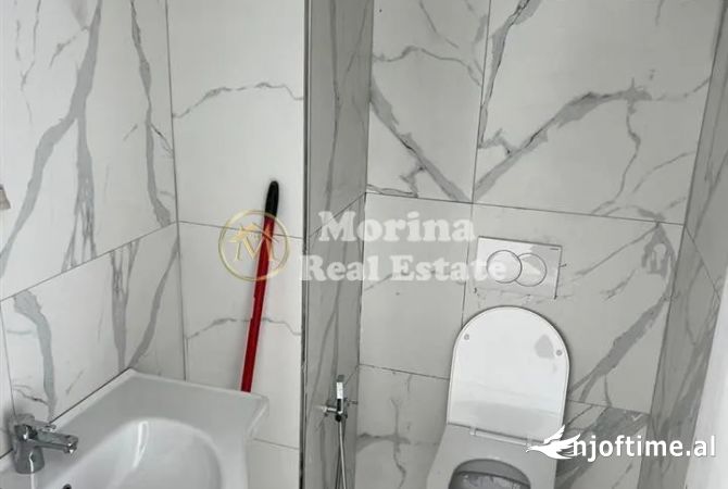 Ambient biznesi me qera 3+1 ne Tirane - 900 Euro
