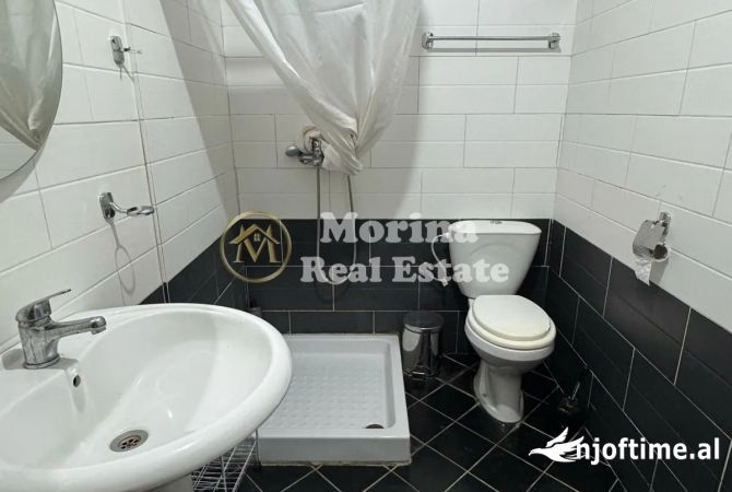 Shtepi me qera Apartament ne Tirane, 1+1, Mobilimi E mobiluar, Pagesa 400  Euro.