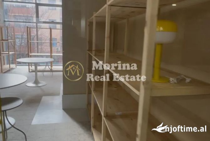 Ambient biznesi me qera 3+1 ne Tirane - 500 Euro