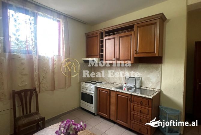 Shtepi me qera 1+1 ne Tirane - 330 Euro