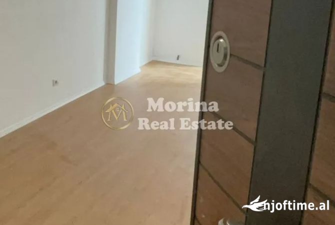 Shtepi me qera 1+1 ne Tirane - 400 Euro