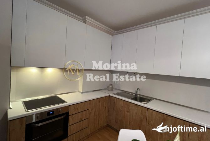 Shtepi me qera Apartament ne Tirane, 2+1, Mobilimi E mobiluar, Pagesa 800  Euro.