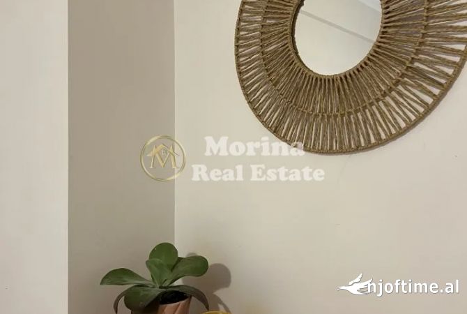 Shtepi me qera Apartament ne Tirane, 2+1, Mobilimi E mobiluar, Pagesa 800  Euro.