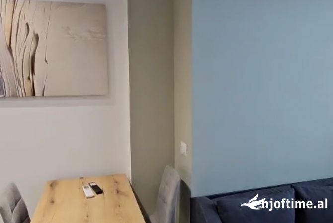 Shtepi me qera Garsoniere ne Tirane - 370 Euro