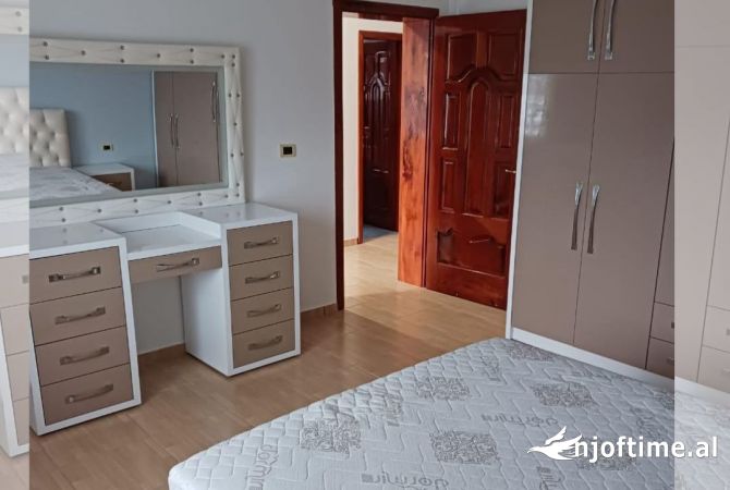 Shtepi me qera 2+1 ne Tirane - 500 Euro