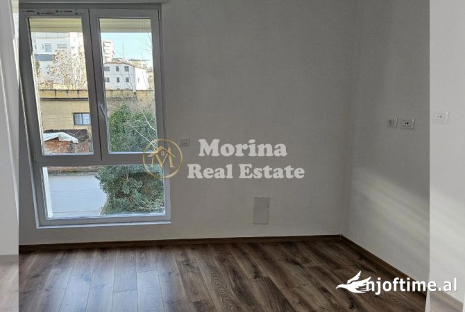 Shtepi me qera 2+1 ne Tirane - 800 Euro