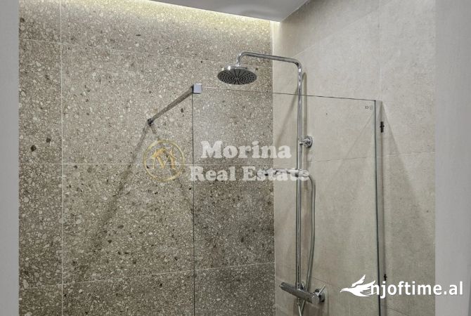 Shtepi me qera 2+1 ne Tirane - 800 Euro